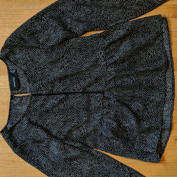 MinkPink long sleeve top - Picture 8 of 8